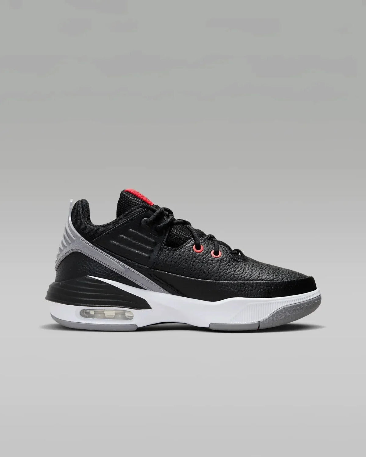 NR4814 (5Y) Max 5 Aura Older Kids DZ4352-061 Shoes Basketball Jordan Black/White Air