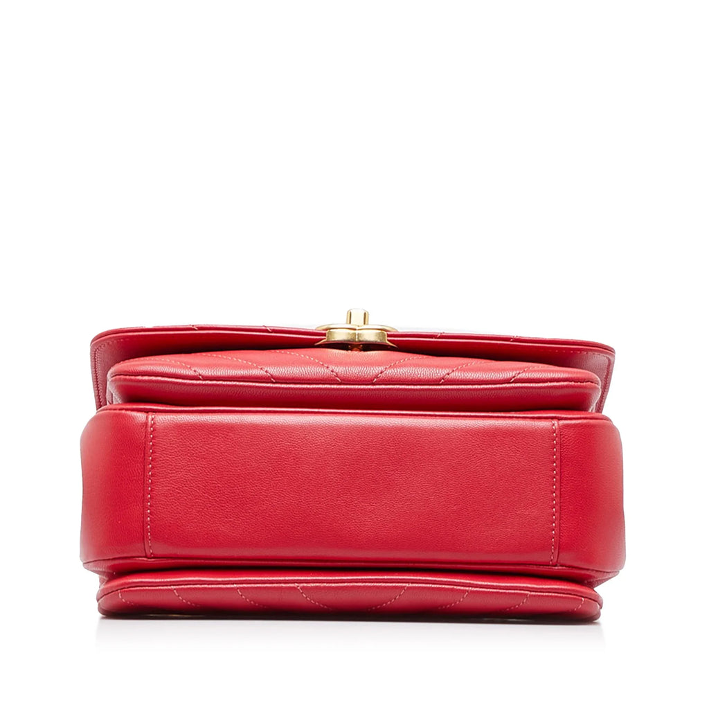 Unisex Authenticated Satchel Leather (Good) Red Pre-Owned Chanel Lambskin Chevron Flap