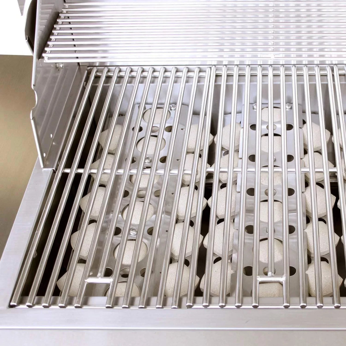 Propane Summerset Built-In 32-Inch, Grill, Series Sizzler Gas Pro