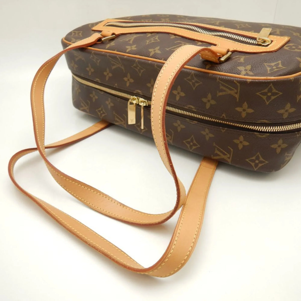 M51181 Pre-Owned City Shoulder Bag Monogram Brown (Good) 251475