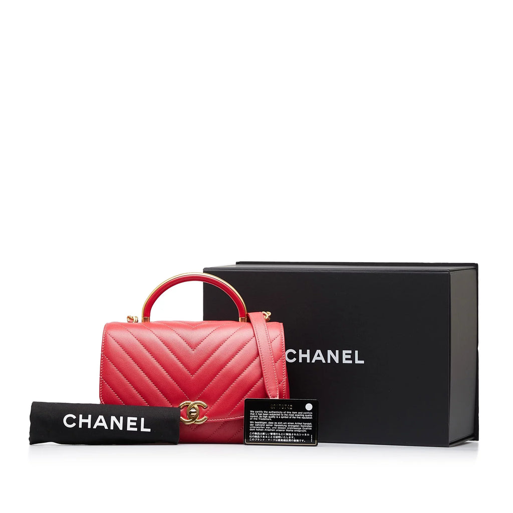 Unisex Authenticated Satchel Leather (Good) Red Pre-Owned Chanel Lambskin Chevron Flap