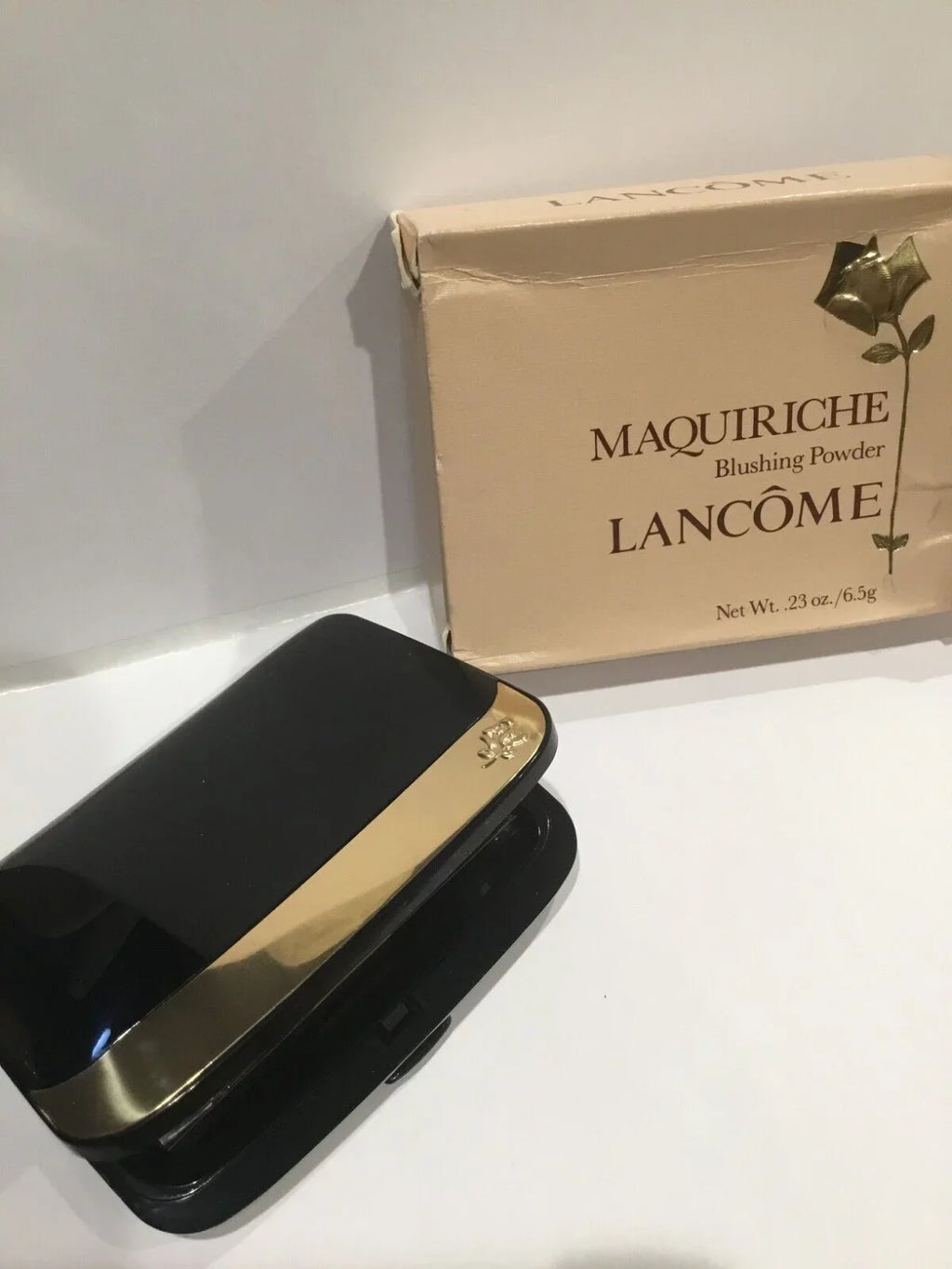 6.5 Powder / blush Blushing Maquiriche .23 g oz full sz