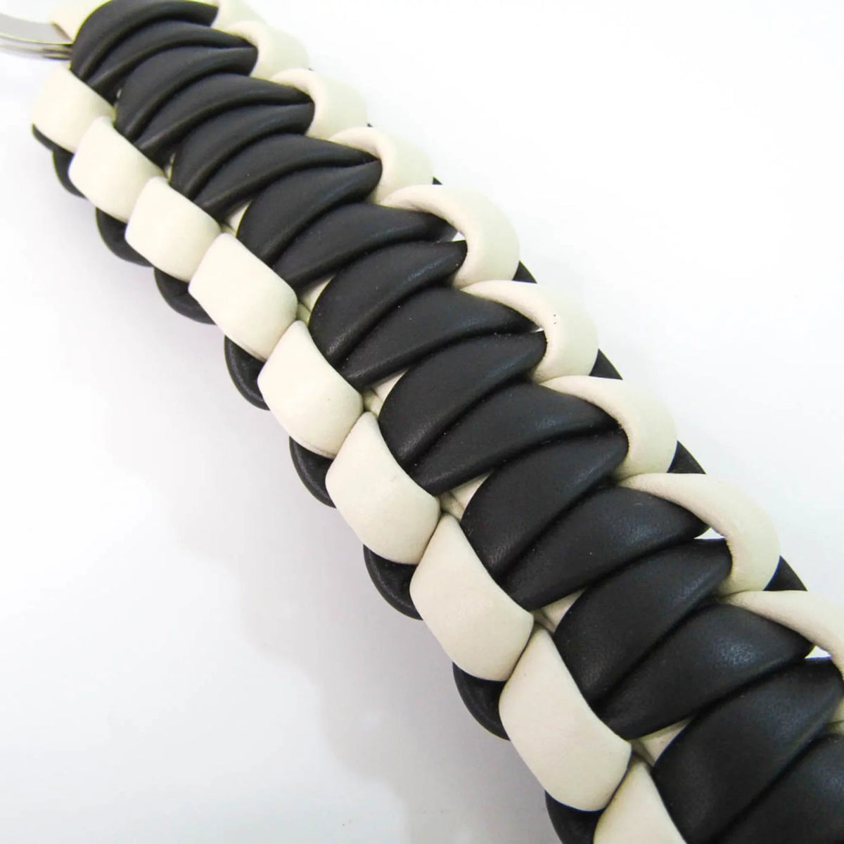 Bottega Black,White Veneta (Good) Pre-Owned Men,Women Handle