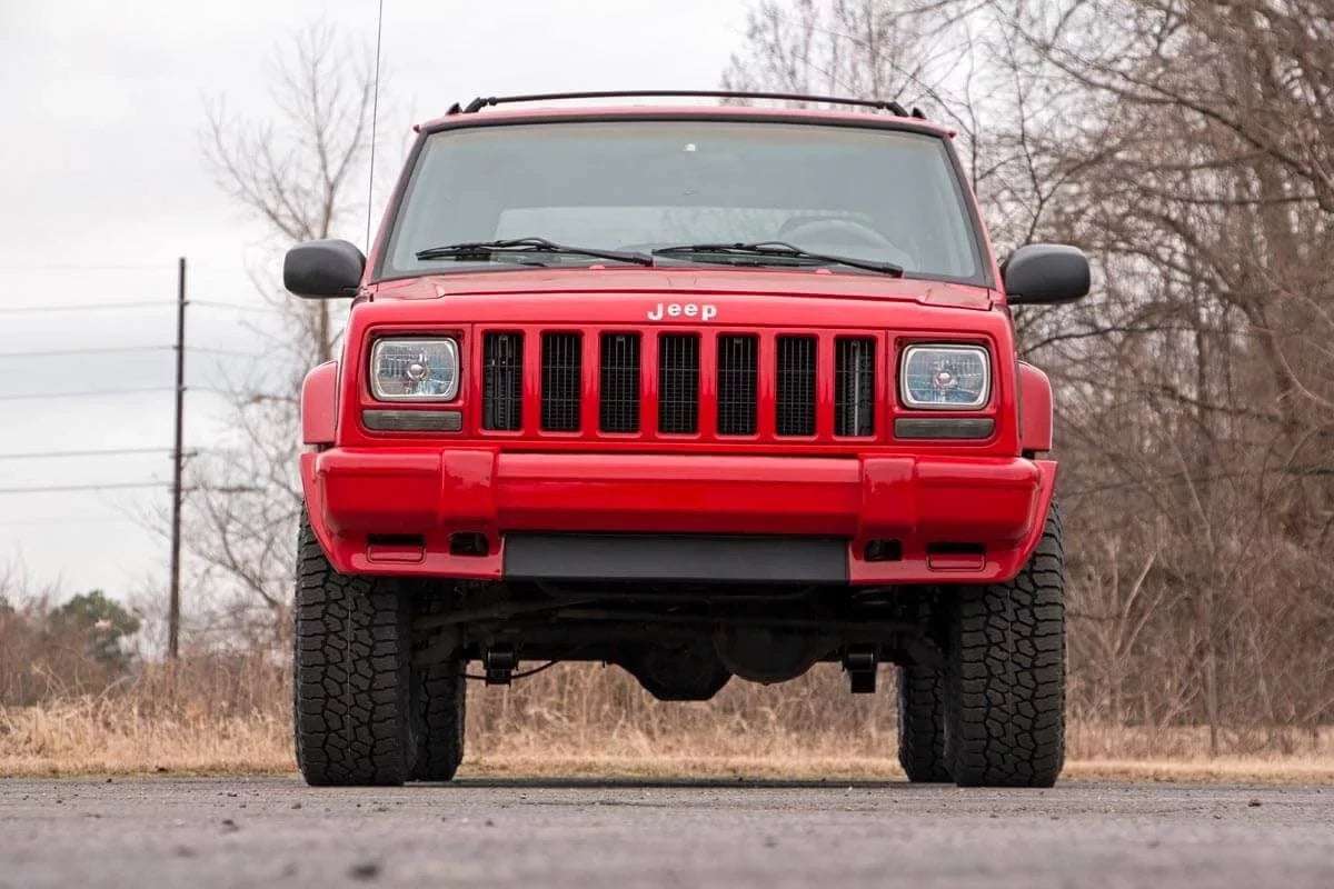 Rough Country Kit Jeep for Cherokee 3" Lift 630X70 - w/V2 1984-2001 Shocks