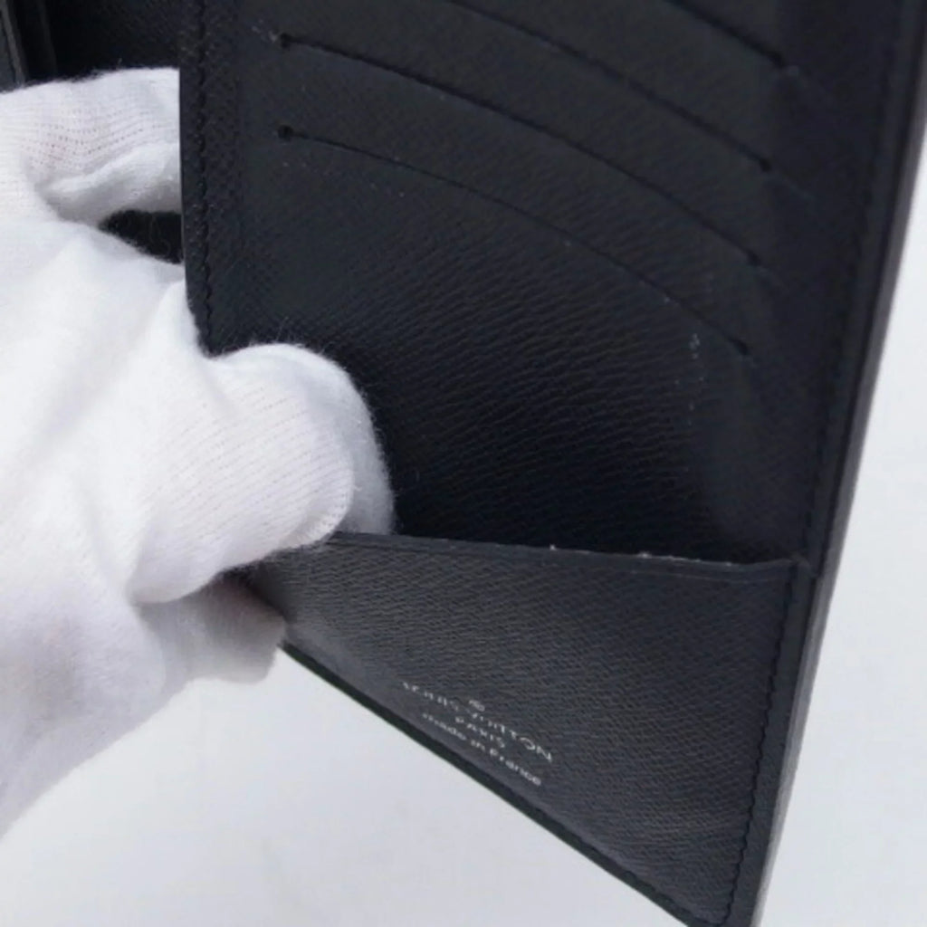 Pre-Owned Wallet (Good) Long Vuitton Black Bifold Billfold Taiga Louis