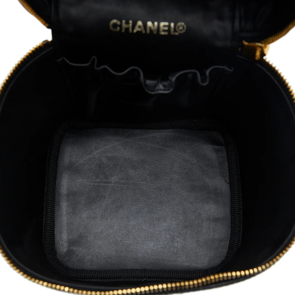 Bag Pre-Owned Caviar Unisex Vanity Leather (Good) Black Chanel Authenticated