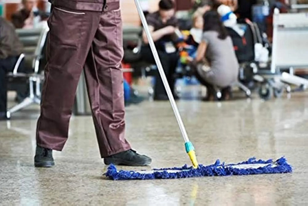 Ounce Janitorial (Case 12) Acts A Spray, of Like Mop - - 1003402 Magnet Misty Treatment Grade 18 Spray Dust Dust