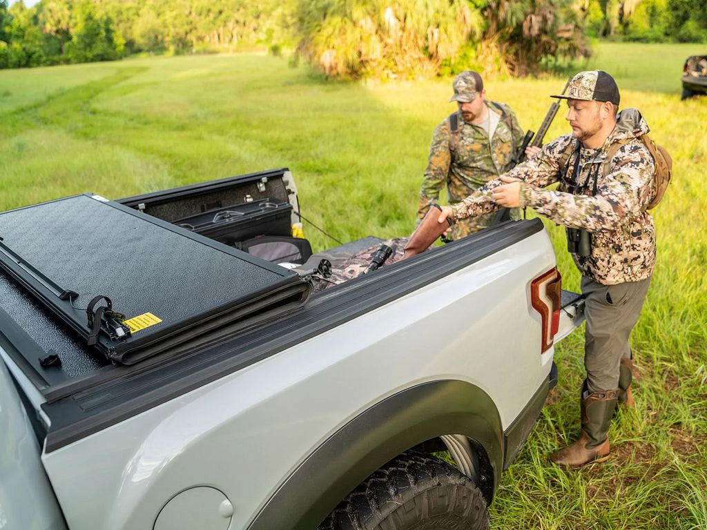 2015 - Chevy/ GC14003 Shield Tonneau Colorado/Canyon Bed (74") Truck Gator | 2022 Hard Bed | 6' 2" Fits Tri-Fold