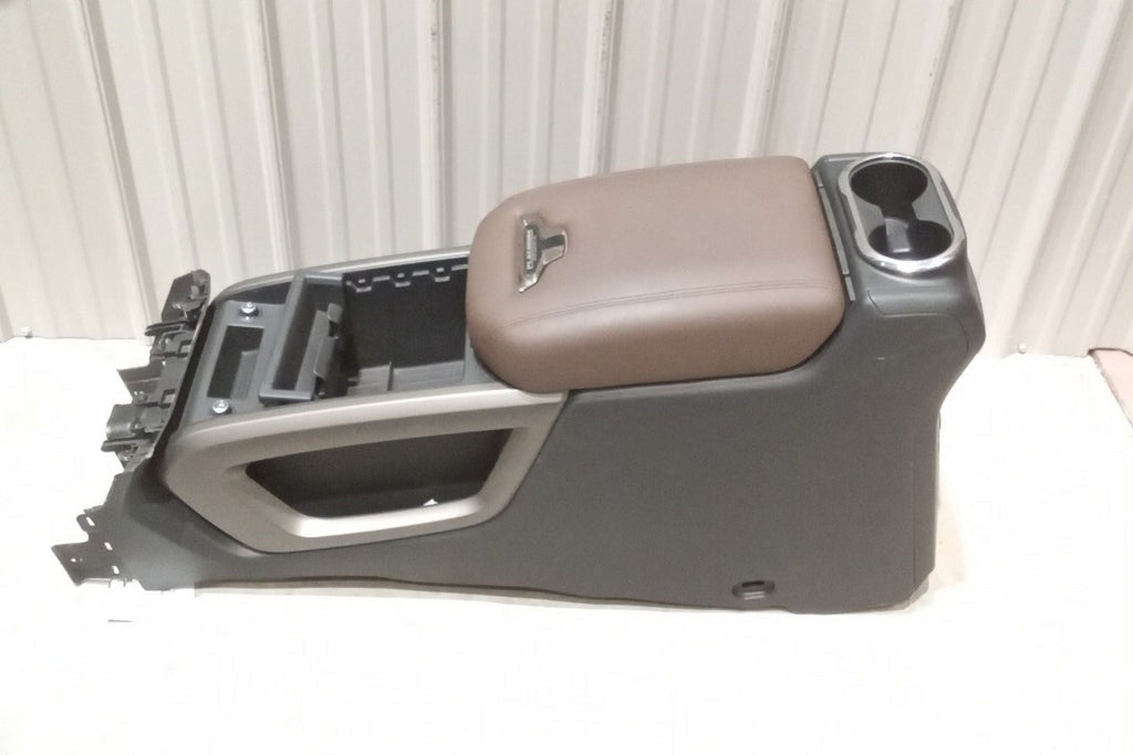 Center Assembly (Good) Floor Nissan Pre-Owned 2023 Titan Console
