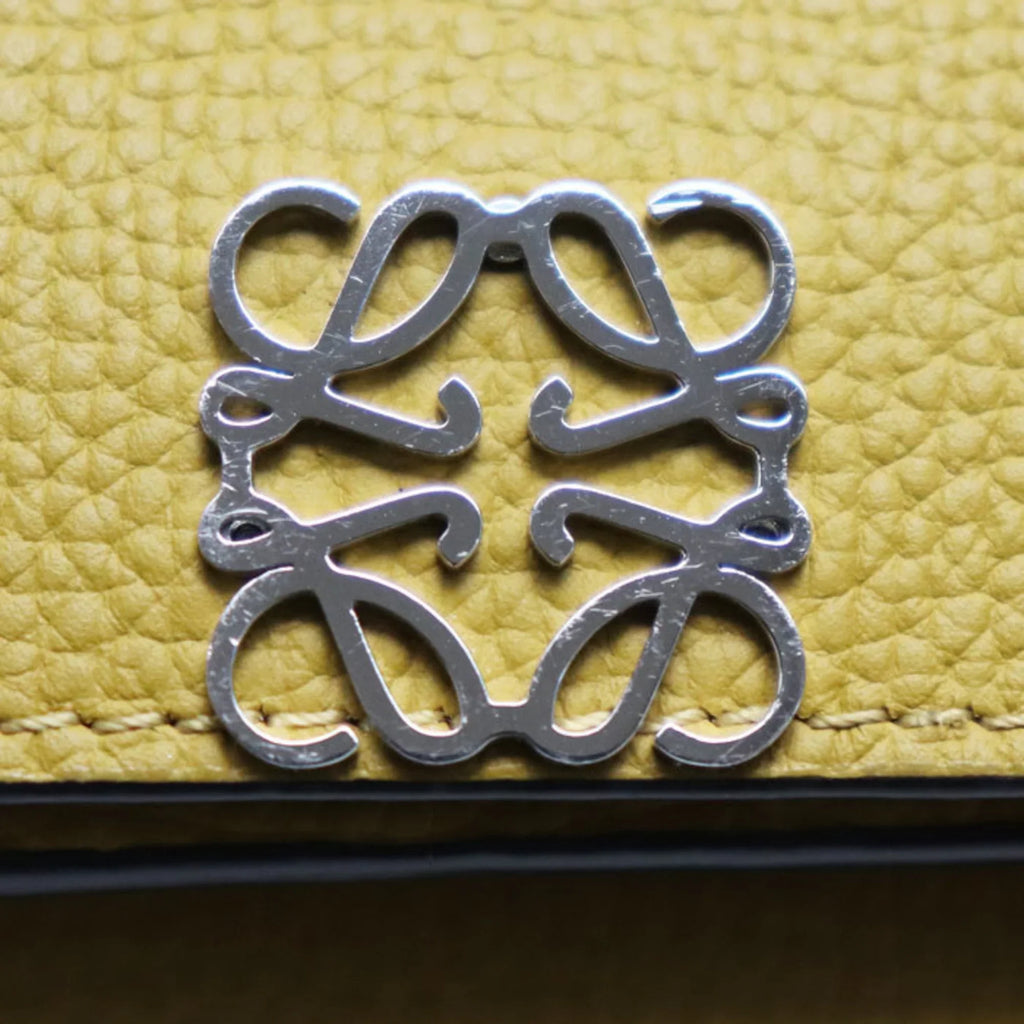 8110 (Good) C821TR2X02 Women's Color Trifold Wallet Pre-Owned Anagram Mustard