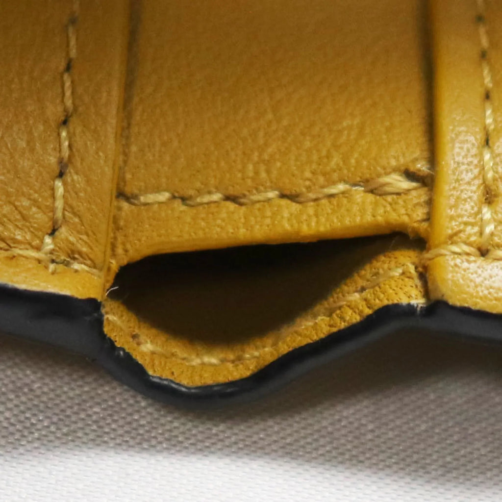 8110 (Good) C821TR2X02 Women's Color Trifold Wallet Pre-Owned Anagram Mustard