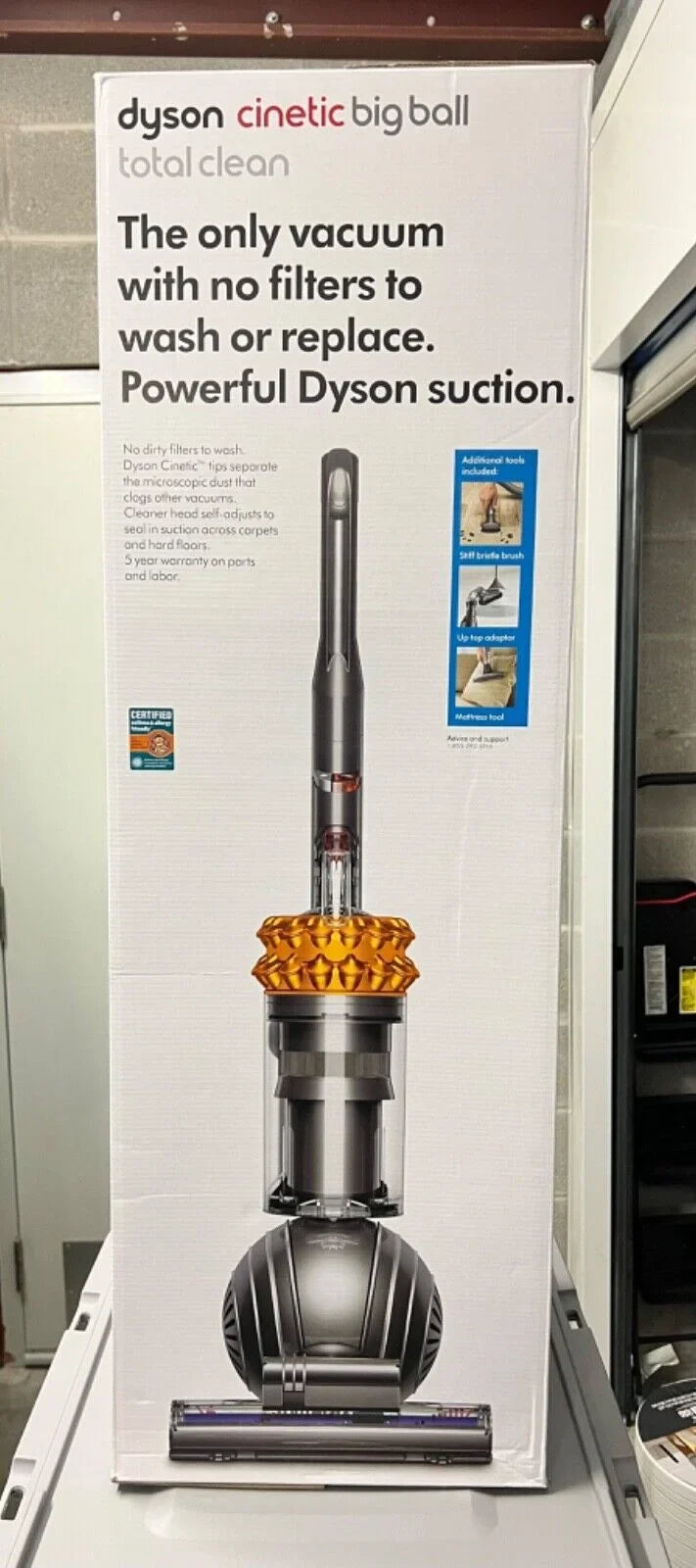 Clean Yellow/Iron Ball | Dyson Big Vacuum Upright | Cinetic New Total
