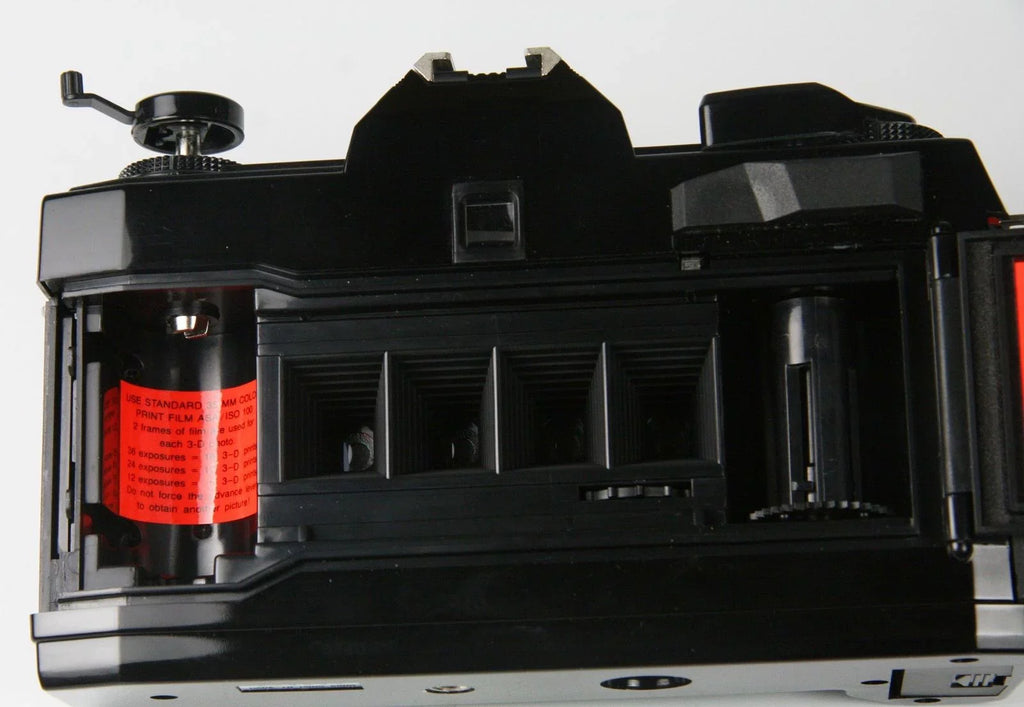 N8000 Original gif Nishika Stereo 3D Case Animated Camera w/ tested/functioning - - -