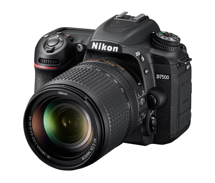 18-140mm Lens with D7500 Nikon Camera