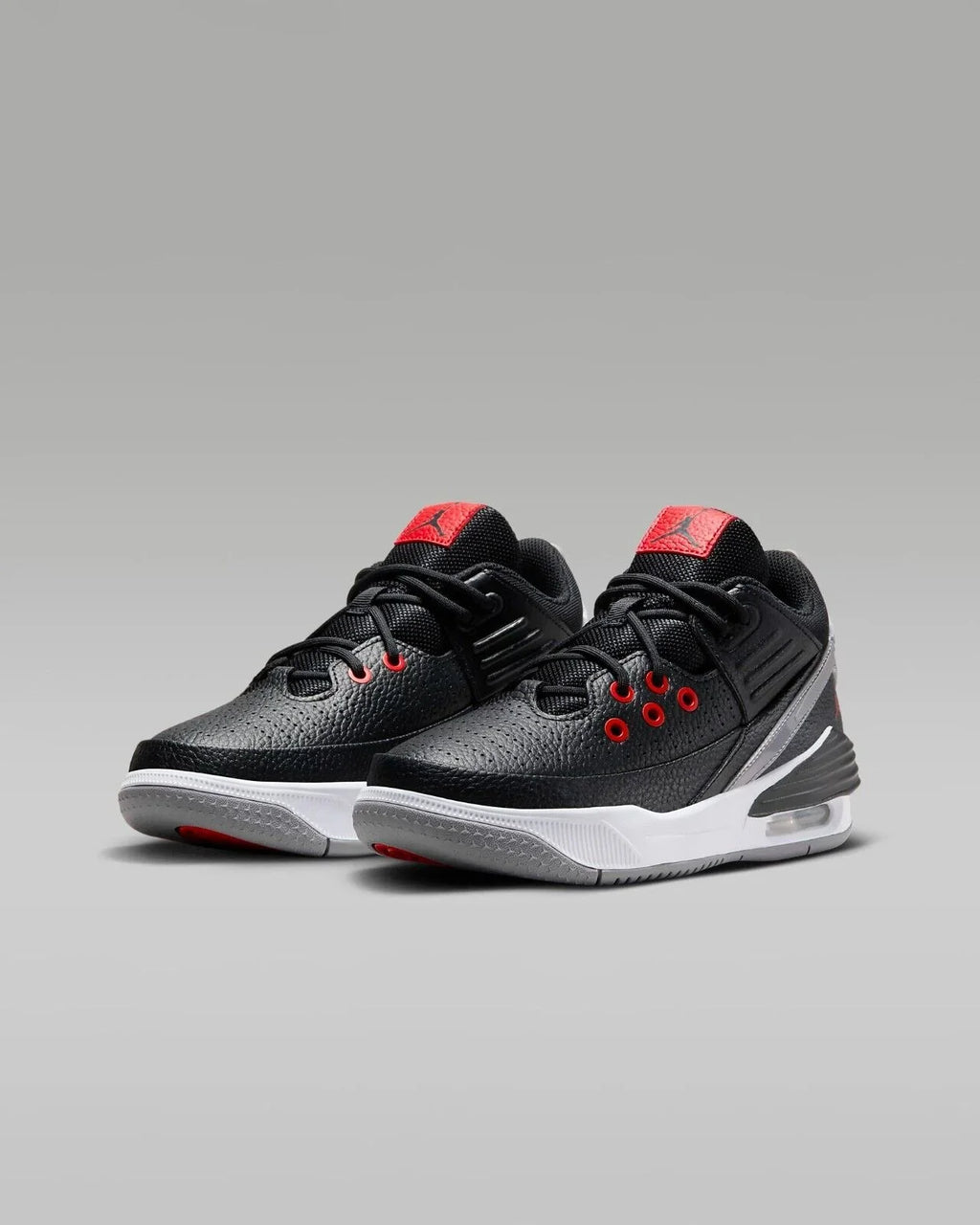NR4814 (5Y) Max 5 Aura Older Kids DZ4352-061 Shoes Basketball Jordan Black/White Air
