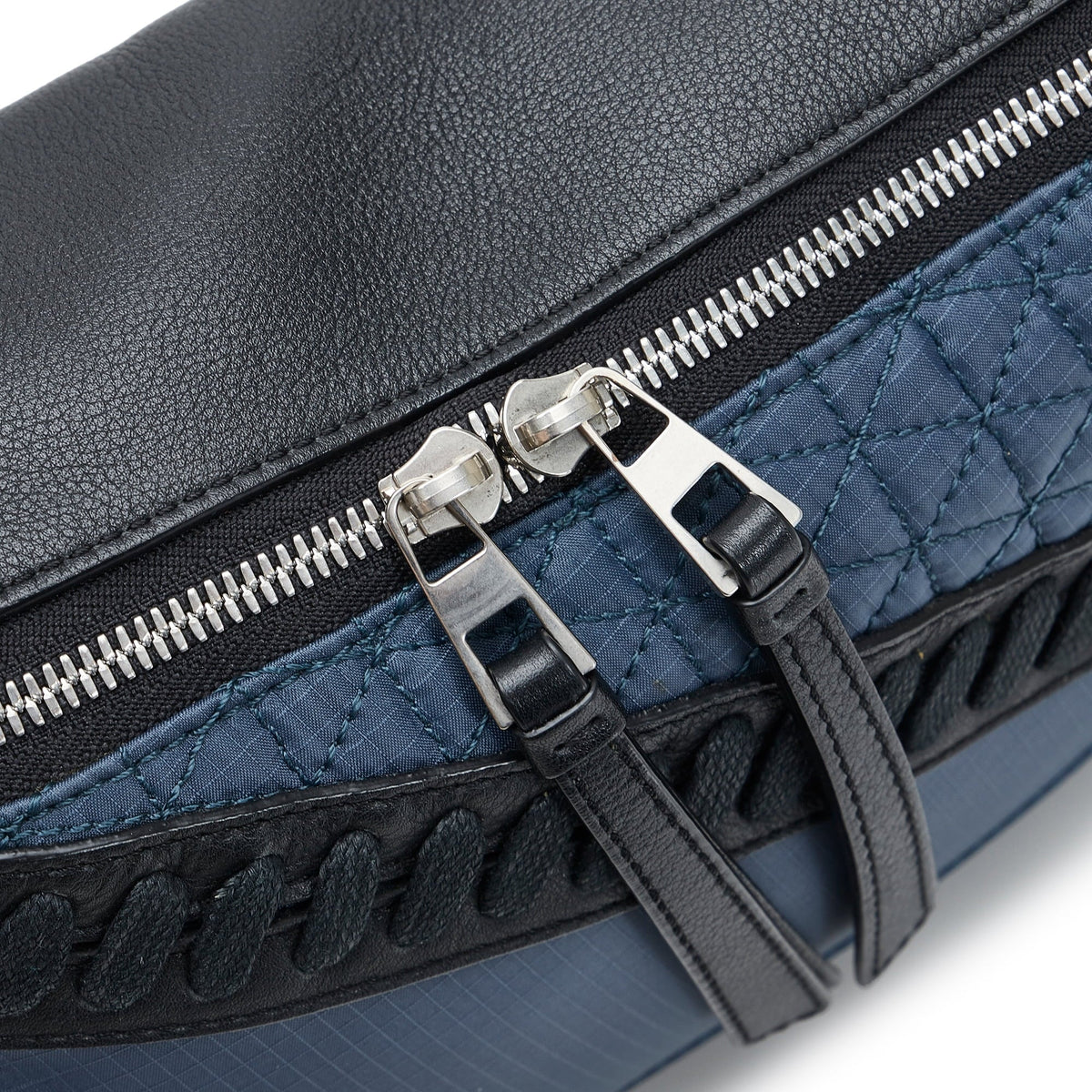 (Good) Authenticated Blue Nylon Fabric Puzzle Belt Unisex Pre-Owned Bag