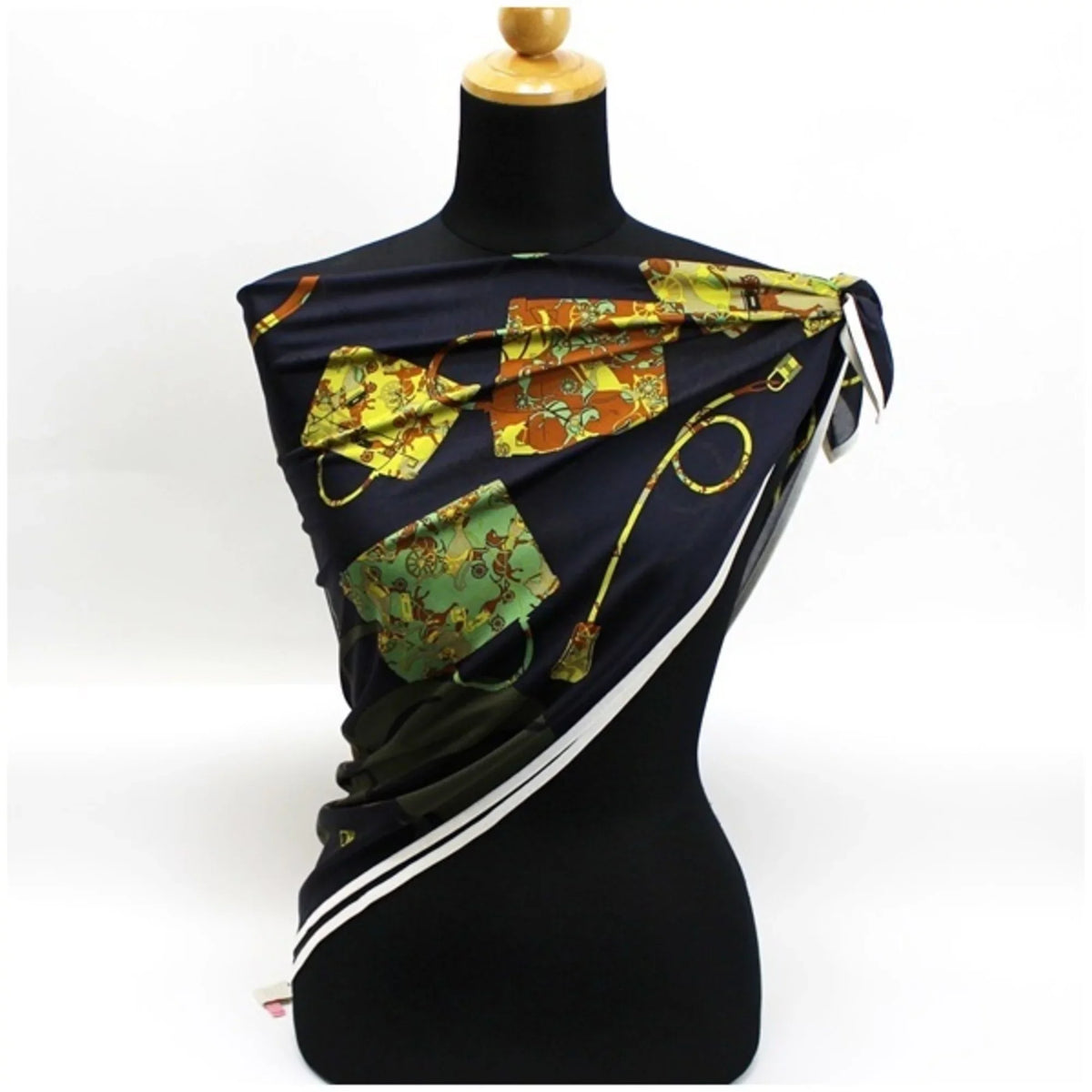 Kelly's Caleche" Carriage Scarf Hermes Black Pre-Owned Carre en 90 "kelly (Good) Silk Muffler Women's