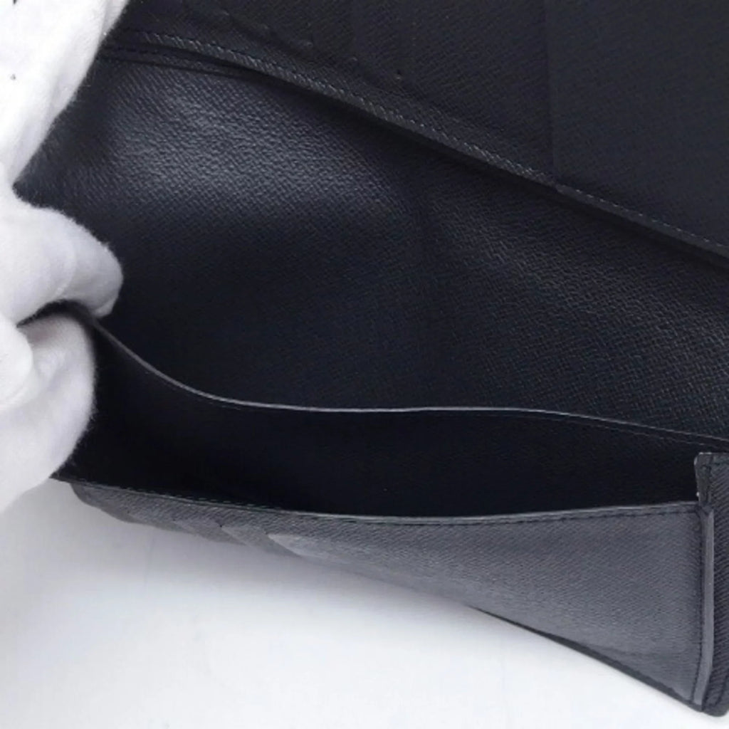 Pre-Owned Wallet (Good) Long Vuitton Black Bifold Billfold Taiga Louis