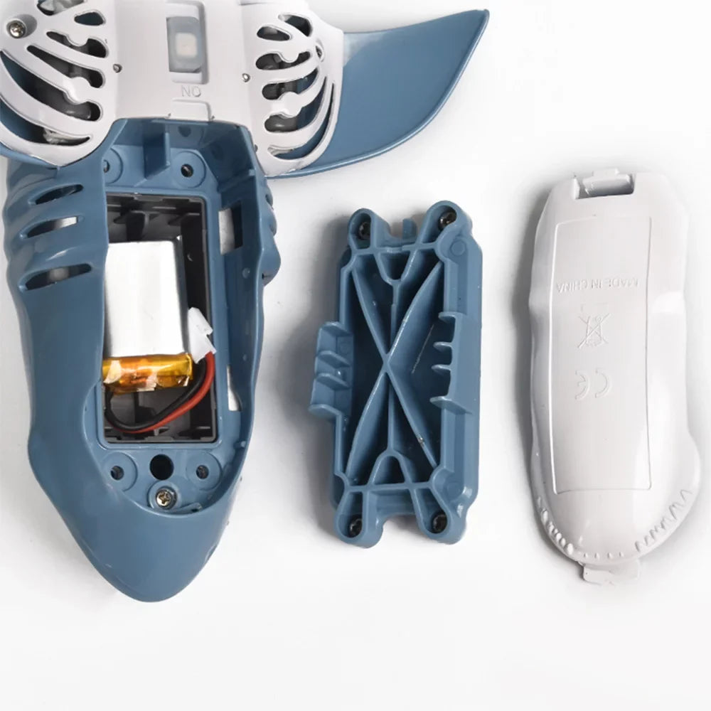 Racing Toy Control Swim Toy Pool Vessel Remote Vessel Shark Electric Spoof Abody Mini Toy Underwater