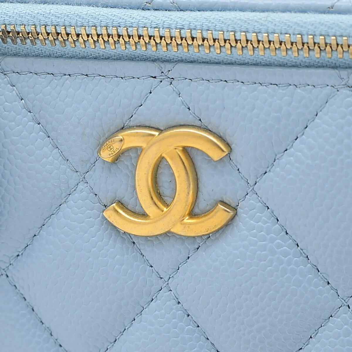 Blue Gold Pre-Owned Bag AP2805 Caviar Skin Logo Vanity (Good) Handle Shoulder Hardware Chanel