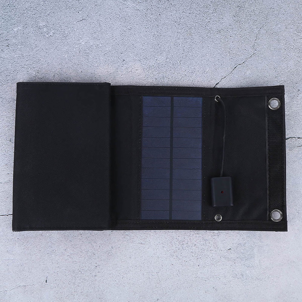 20W Mountaineering Panel Output for Moistureproof Solar Charger Power Foldable Solar